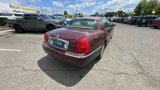 Used 2004 Lincoln Town Car Ultimate image 4