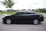 Used 2014 Toyota Camry SE image 2