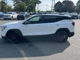 Certified 2024 GMC Terrain SLE w/ Driver Convenience Package image 4