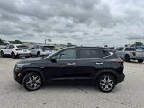 Used 2022 Kia Seltos SX w/ Sunroof Package image 5