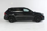 Used 2022 Volkswagen Tiguan SE R-Line image 3
