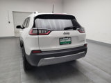 Used 2019 Jeep Cherokee Limited image 6