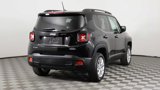 Used 2017 Jeep Renegade Latitude w/ Cold Weather Group image 4