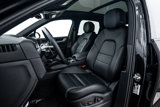 Used 2025 Porsche Cayenne image 5