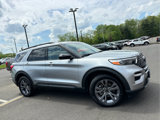 Certified 2022 Ford Explorer XLT w/ Equipment Group 202A image 3