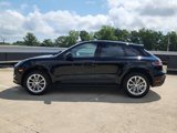 New 2026 Porsche Macan image 2