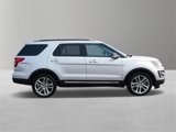 Used 2017 Ford Explorer XLT w/ Equipment Group 202A image 6