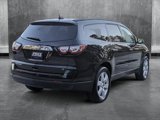 Used 2017 Chevrolet Traverse LT w/ Style and Technology Package image 5