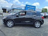 Used 2022 Chevrolet Trax LT w/ LT Convenience Package image 2