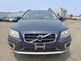 Used 2010 Volvo XC70 T6 image 2