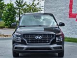 Used 2020 Hyundai Venue SE image 2