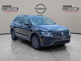 Used 2020 Volkswagen Tiguan SE w/ Panoramic Sunroof Package image 3