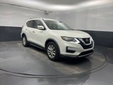 Used 2019 Nissan Rogue SV image 2