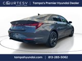 Used 2023 Hyundai Elantra SEL image 3