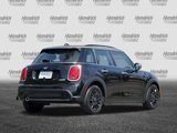 Used 2022 MINI Cooper 4-Door Hardtop image 5