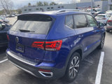 Certified 2022 Volkswagen Taos SE w/ Panoramic Sunroof Package image 5