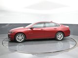 Used 2018 Chevrolet Malibu LT image 2