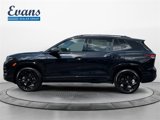New 2025 Volkswagen Tiguan SE R-Line image 2