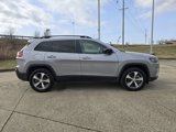 Used 2022 Jeep Cherokee Limited image 4