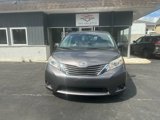 Used 2017 Toyota Sienna LE image 2