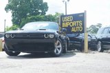 Used 2019 Dodge Challenger SXT image 3