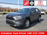 Used 2022 Toyota RAV4 LE image 2