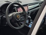 New 2026 Porsche Macan image 4