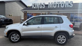 Used 2017 Volkswagen Tiguan S image 2