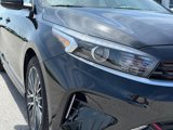 Used 2023 Kia Forte GT-Line w/ GT-Line Premium Package image 2