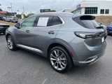 Used 2021 Buick Envision Avenir w/ Technology Package II image 3