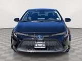 Used 2022 Toyota Corolla LE image 2