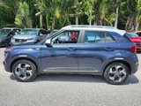 Used 2021 Hyundai Venue image 4