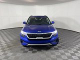 Used 2021 Kia Seltos EX image 2
