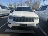 Used 2018 Jeep Grand Cherokee Laredo image 4