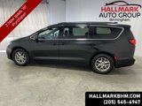 Used 2022 Chrysler Pacifica Touring image 6