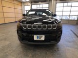 Used 2022 Jeep Compass Latitude image 2