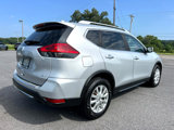 Used 2017 Nissan Rogue SV image 6