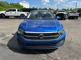 Used 2024 Volkswagen Jetta SE w/ Panoramic Sunroof Package image 3