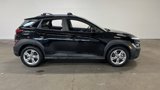 Used 2022 Hyundai Kona SEL image 2