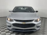 Used 2016 Chevrolet Malibu LT image 2