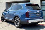 Used 2024 Kia Telluride EX w/ EX Captain's Chair Package image 3