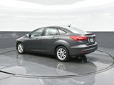 Used 2017 Ford Focus SE image 5