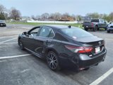 Used 2021 Toyota Camry SE image 6