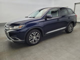 Used 2017 Mitsubishi Outlander SE image 2