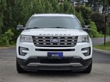 Used 2016 Ford Explorer XLT image 3