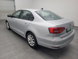 Used 2015 Volkswagen Jetta SE image 3
