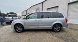Used 2017 Dodge Grand Caravan SXT image 3
