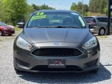 Used 2016 Ford Focus SE image 2