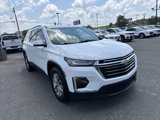 Used 2023 Chevrolet Traverse LT image 3