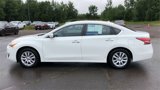 Used 2015 Nissan Altima 2.5 S w/ Display Audio Package image 5